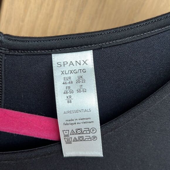 SPANX AirEssentials Sleeveless Jumpsuit XL NWT - Picture 7 of 8